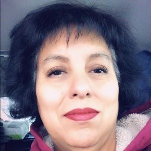 Meet your Posher, Sandra